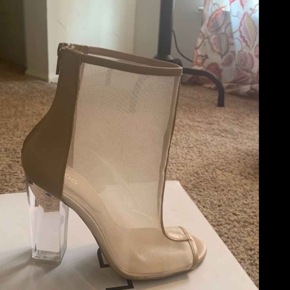Sold🛑
